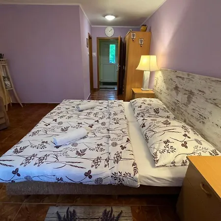 Erdei Vendeghaz
